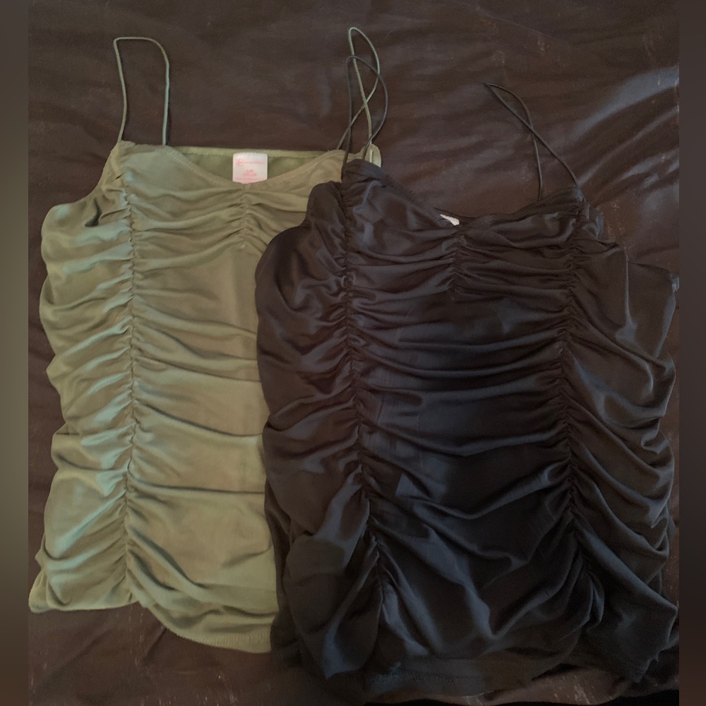 2 Pack black and green camisole tops